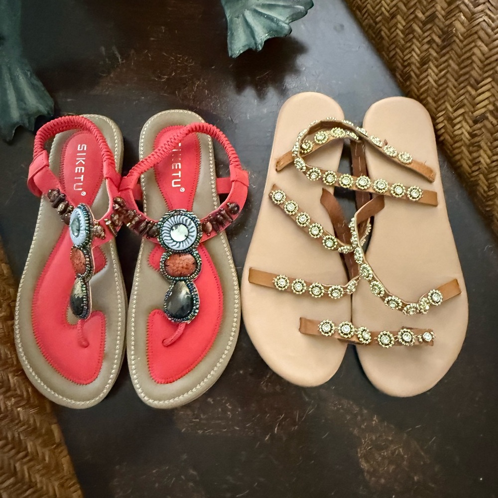 Sikeitu Red and Tan Sandals Set